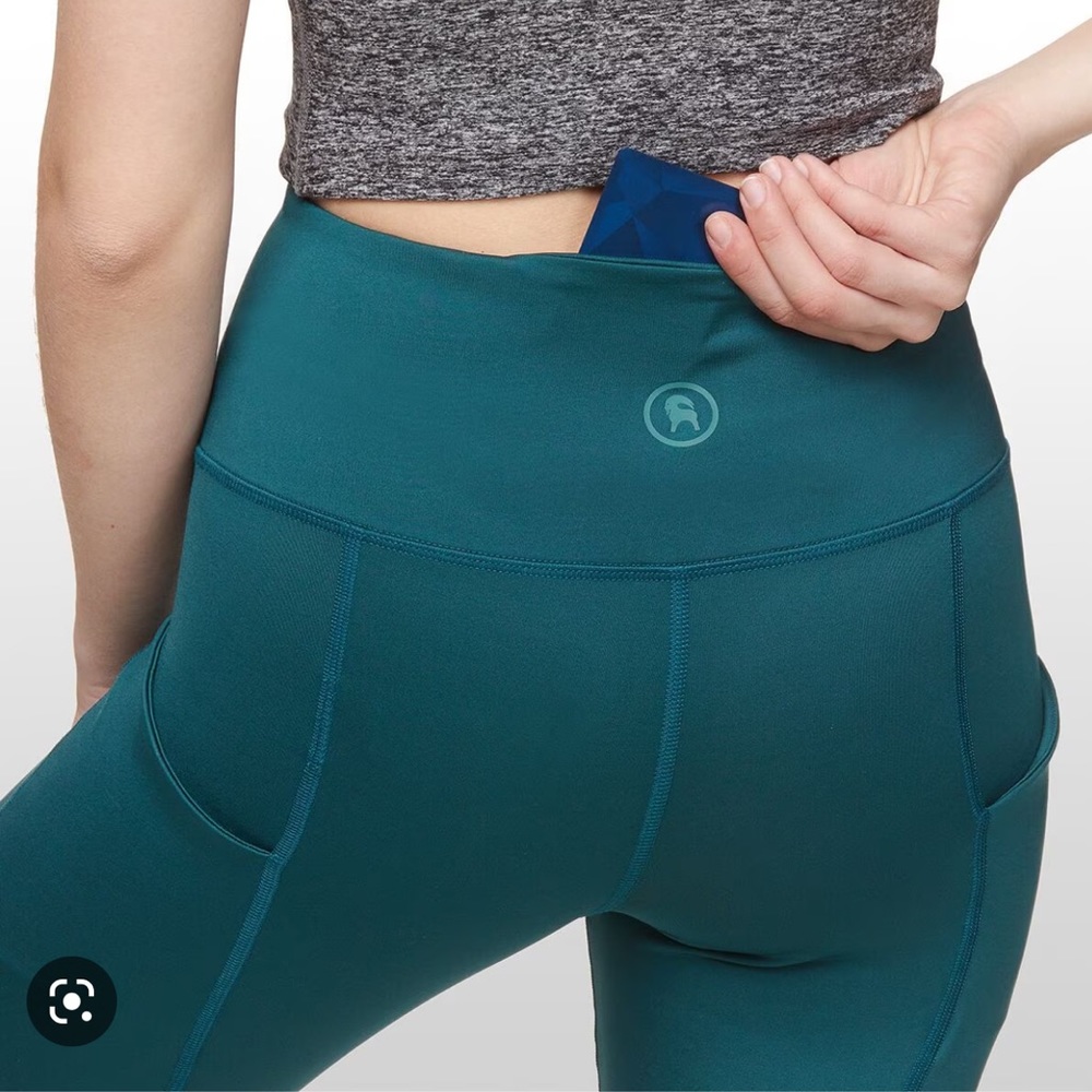 Teal High-Waist Athletic Shorts with Back Pocket